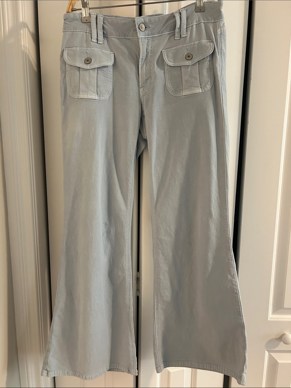 Lucky Brand Light Blue Wide-Leg Jeans with Front Flap Pockets